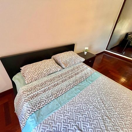Quarto Boa Localizacao Com Cozinha E Casa De Banho Appartement Caparica Buitenkant foto