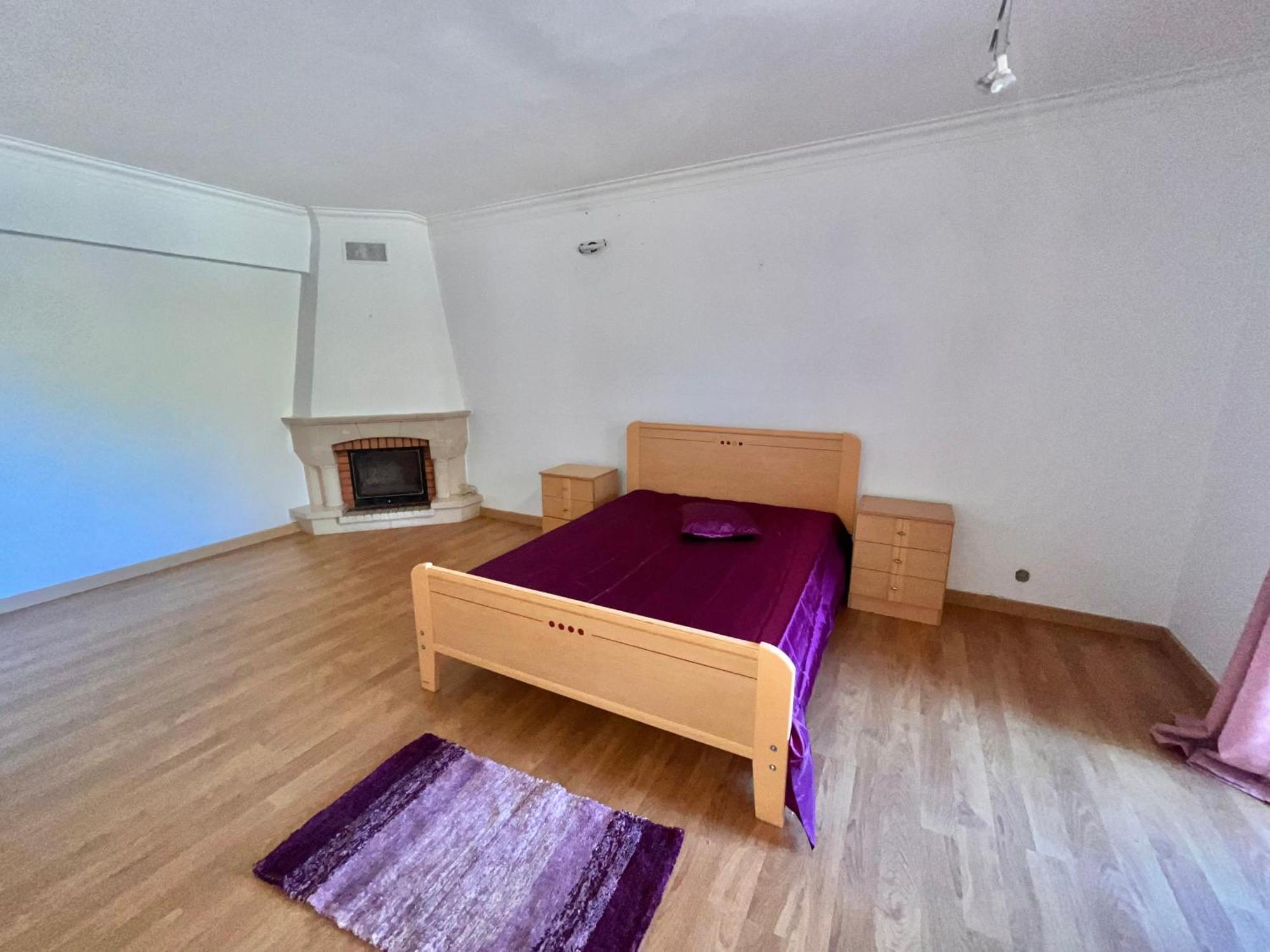 Quarto Boa Localizacao Com Cozinha E Casa De Banho Appartement Caparica Buitenkant foto